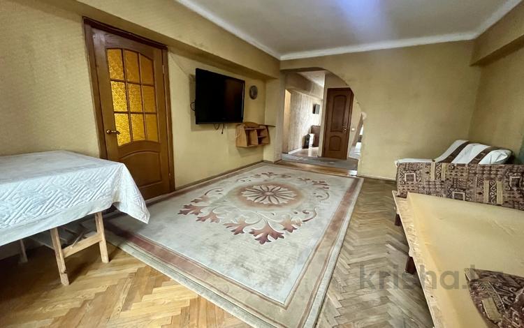 4-комнатная квартира · 100 м² · 7/7 этаж, Абая 141 за 65 млн ₸ в Алматы, Алмалинский р-н — фото 3