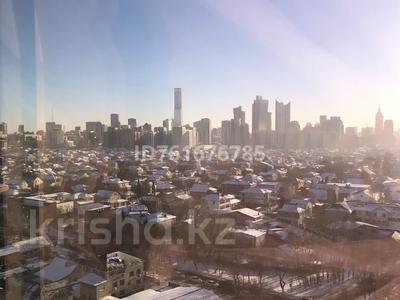 Продажа квартир в Астане: 3-комнатная квартира · 104 м² · 14/19 этаж, Кабанбай-батыра 4/2 — Пересечение кабанбай батыра с космонавтов за 56 млн 〒 3-комнатная квартира · 104 м² · 14/19 этаж, Кабанбай-батыра 4/2 — Пересечение кабанбай батыра с космонавтов за 56 млн 〒 в Астане, Есильский р-н