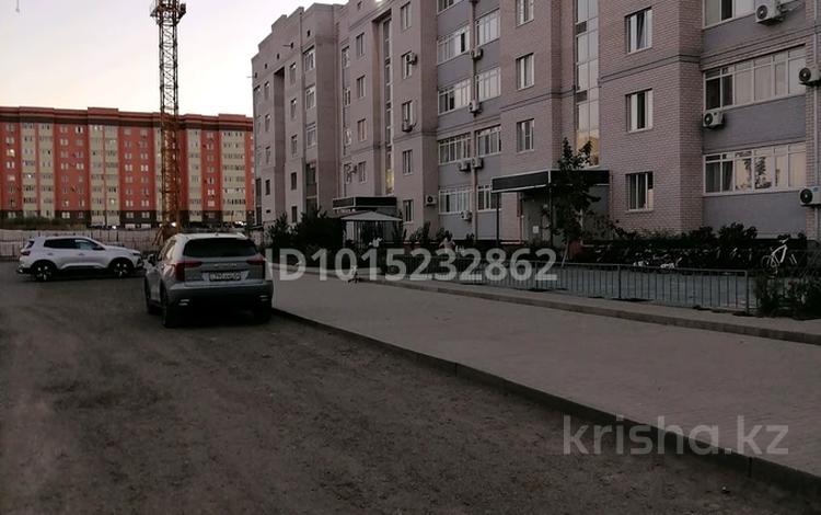 1-комнатная квартира · 54 м² · 5/6 этаж, мкр. Алтын орда, Мангилик ел 35 — Мангилик Газиза жубанова за 15.5 млн ₸ в Актобе — фото 2