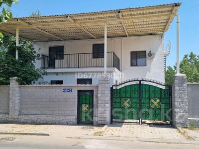 Отдельный дом · 6 комнат · 369 м² · 11 сот., Муканова 3 за 1 млн ₸ в Конаеве