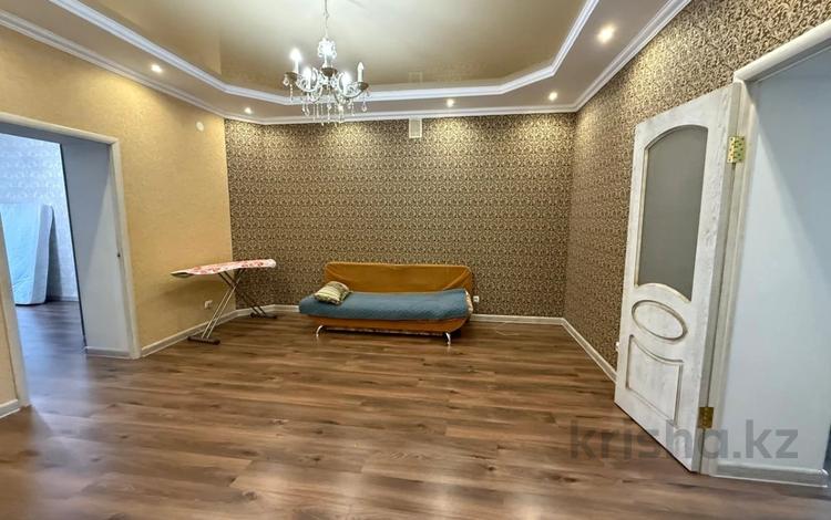 3-комнатная квартира · 99 м² · 5/8 этаж, Санкибай батыра за 230 000 ₸ в Актобе — фото 9