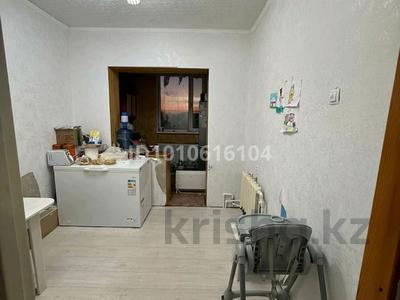 3-комнатная квартира · 70 м² · 5/5 этаж, Есенберлина 65 — Спорт комплекс Жигер за 24.5 млн ₸ в Жезказгане