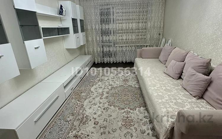 2-бөлмелі пәтер · 55 м² · 7/10 қабат, Жаңа қала ш/а. 15 — Нуркен абдирова, бағасы: 10 000 ₸ в Караганде, Казыбек би р-н — фото 2