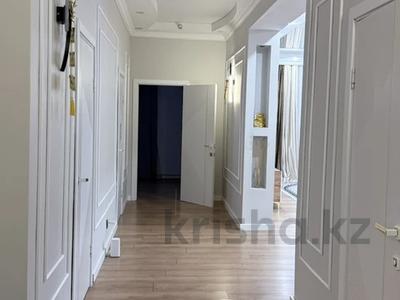 Отдельный дом · 4 комнаты · 180 м² · 10 сот., Жанаконыс 3 за 87 млн ₸ в Астане, Сарыарка р-н