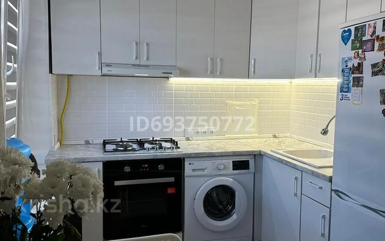 2-бөлмелі пәтер · 46 м² · 4/4 қабат, 2-й мкр 61, бағасы: 12.5 млн ₸ в Актау — фото 2