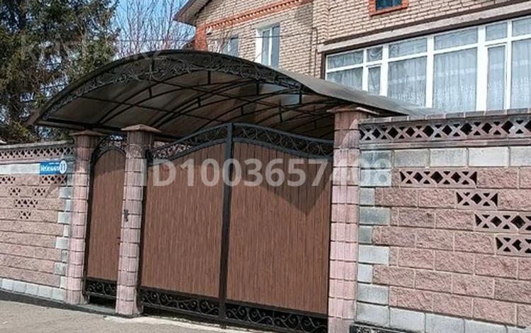 Отдельный дом · 5 комнат · 200 м² · 20 сот., Мебельная 11 за 110 млн 〒 в Щучинске — фото 2