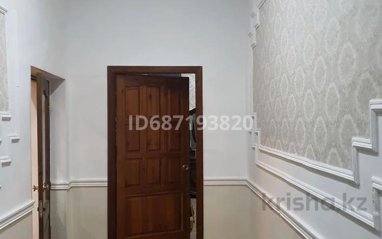 3-бөлмелі пәтер · 88 м² · 1/5 қабат, Есенберлина 25, бағасы: 250 000 〒 в Жезказгане — фото 2