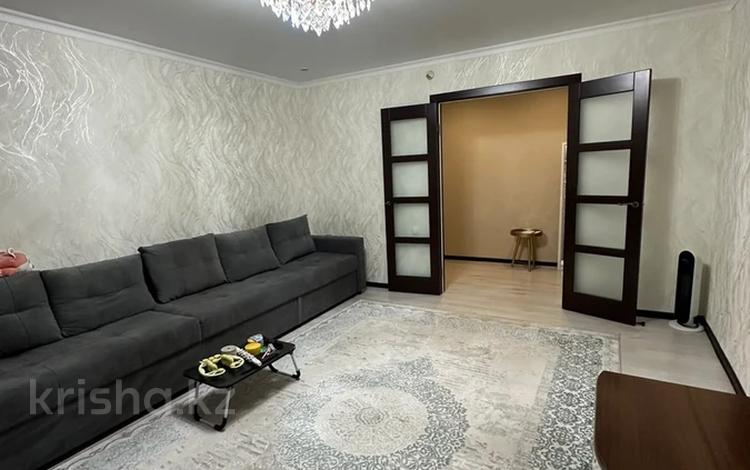 3-комнатная квартира · 72 м² · 3 этаж, мкр Юго-Восток, Гапеева 1 за 27 млн ₸ в Караганде, Казыбек би р-н — фото 2
