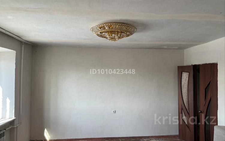 3-бөлмелі пәтер · 54 м² · 8/9 қабат, Чернышевского 104, бағасы: 9 млн ₸ в Темиртау — фото 16