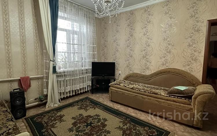 Часть дома • 3 комнаты • 54.4 м² • 4.4 сот., Белякова 58 за 6 млн 〒 в Семее — фото 2