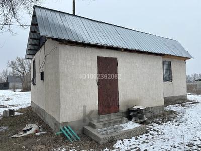 Отдельный дом · 2 комнаты · 55 м² · 8 сот., Советская 133 за 7.8 млн ₸ в Нура