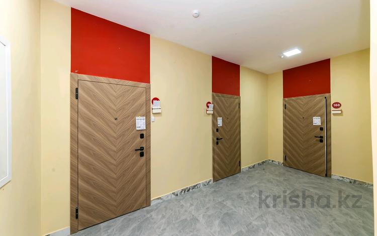 1-бөлмелі пәтер, 37 м², 5/10 қабат, Аккум 22 — Керей жанибек, бағасы: 16.9 млн 〒 в Астане, Есильский р-н — фото 2