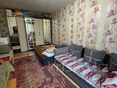 1-бөлмелі пәтер · 32 м² · 4/4 қабат, мкр №10, бағасы: 20.3 млн ₸ в Алматы, Ауэзовский р-н