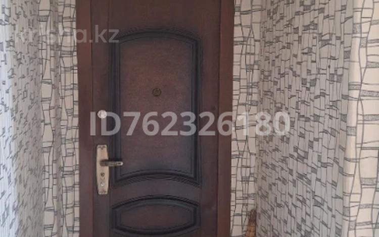 3-комнатная квартира · 58 м² · 5/5 этаж, 11 м-он 1 дом — 41 магазина за 5.8 млн ₸ в Житикаре — фото 2
