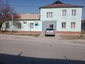 Отдельный дом • 12 комнат • 180 м² • 10 сот., Узбекская 2 за 47 млн 〒 в Шымкенте, Аль-Фарабийский р-н