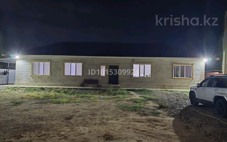 Жеке үй · 3 бөлме · 160 м² · 8 жүзд., 143 300 — Әділ сервистің арты, бағасы: 32 млн ₸ в Кульсары — фото 2