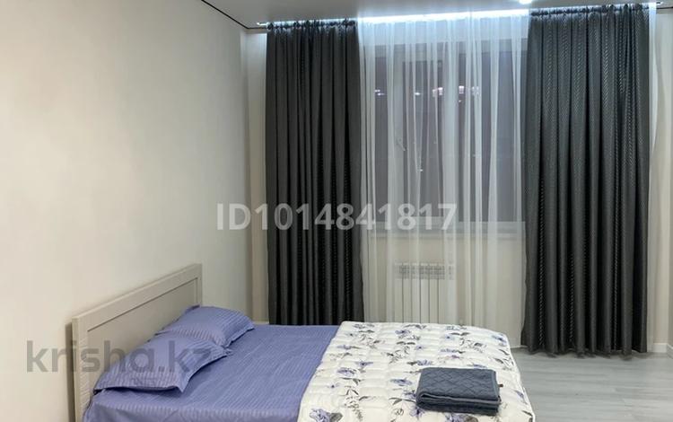 2-комнатная квартира · 85 м² · 2/5 этаж, мкр Нуртас 74a за 15 000 ₸ в Шымкенте, Каратауский р-н — фото 2