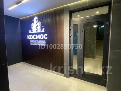 2-бөлмелі пәтер · 80 м² · 8/9 қабат, Пр.Абулхаир Хана 60, бағасы: 500 000 ₸ в Актобе