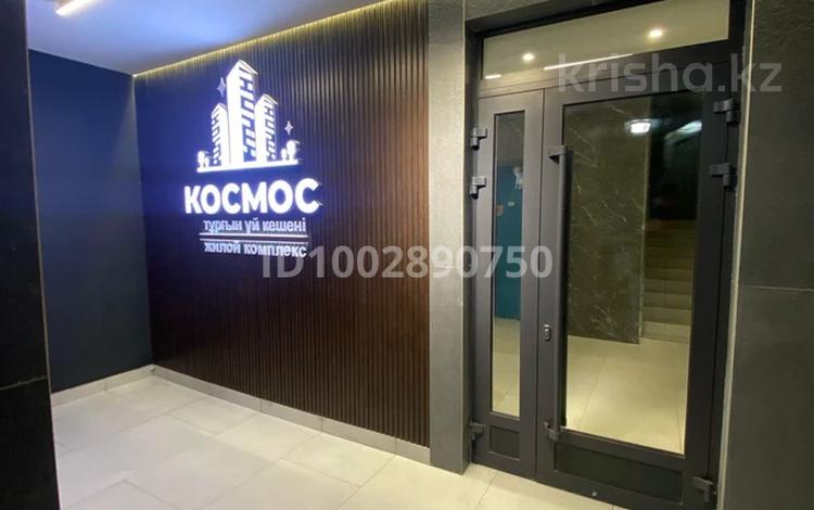 2-комнатная квартира · 80 м² · 8/9 этаж, Пр.Абулхаир Хана 60 за 500 000 ₸ в Актобе — фото 2