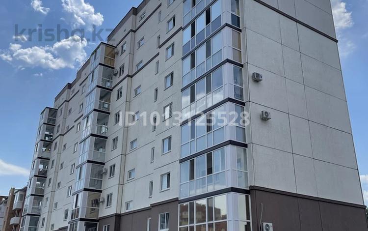 3-комнатная квартира · 80 м² · 2/9 этаж, Юбилейный 2 за 35.3 млн ₸ в Костанае — фото 13