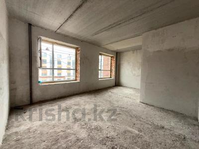 3-комнатная квартира · 96.21 м² · 3/5 этаж, Кокжал Барака 18 а, б, в за 40.8 млн ₸ в Усть-Каменогорске