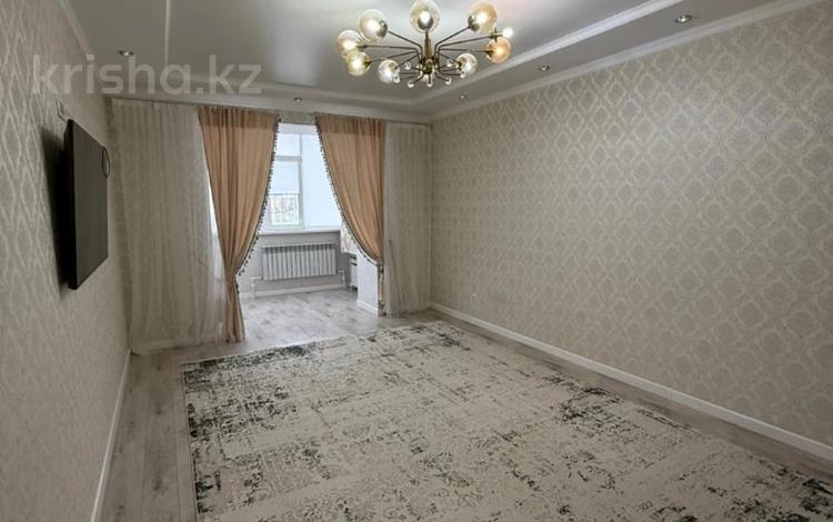 2-бөлмелі пәтер · 97.7 м² · 4/5 қабат, Алтын орда ш/а. 18/1, бағасы: 30.6 млн ₸ в Актобе, мкр. Алтын орда — фото 2