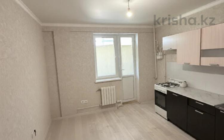 1-бөлмелі пәтер · 40 м² · 1/5 қабат, Алтын Орда, бағасы: 13.9 млн ₸ в Актобе — фото 2