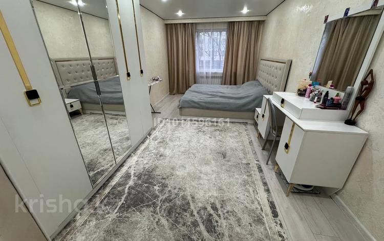3-бөлмелі пәтер · 70 м² · 1/5 қабат, мкр Каратау 23, бағасы: 20 млн ₸ в Таразе — фото 2