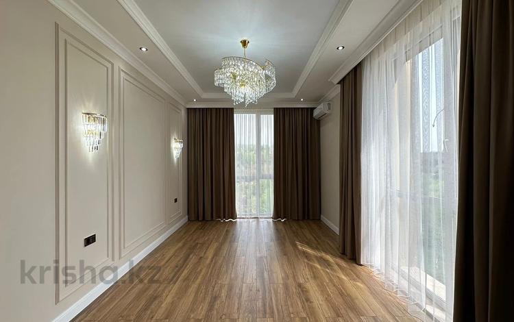 3-бөлмелі пәтер · 116 м² · 8/9 қабат, ул. Байдибек би 113/1, бағасы: 70 млн ₸ в Шымкенте, Абайский р-н — фото 2