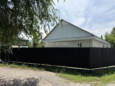 Отдельный дом · 4 комнаты · 100 м² · 9 сот., Петровского 42 за 13 млн ₸ в Сарканде
