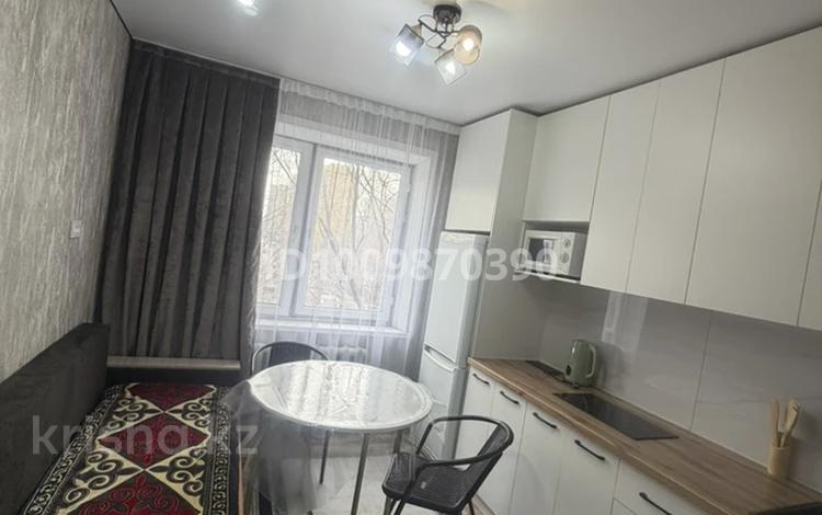 1-бөлмелі пәтер · 43 м² · 4/9 қабат, ЧВалиханова 159 — Алатау, бағасы: ~ 23.8 млн ₸ в Семее — фото 110