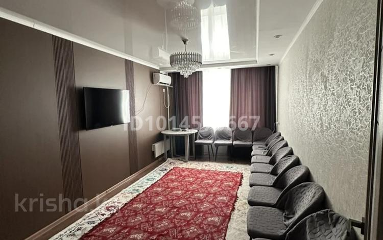 3-бөлмелі пәтер · 75.6 м² · 9/10 қабат, Қонаев ш/а. 67/1 — Рядом с парком Кадыр Мырза Али, бағасы: 30 млн ₸ в Уральске, мкр Кунаева — фото 2