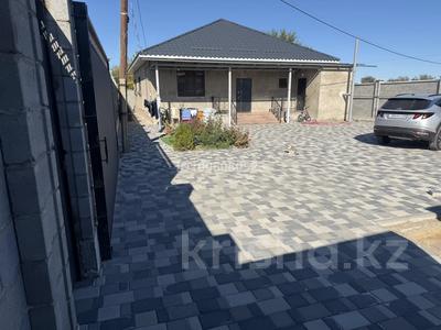 Отдельный дом · 6 комнат · 168 м² · 5 сот., п. Арман 153а — Валиханова 153а угол улицы Пушкина за 70 млн 〒 в Алатау