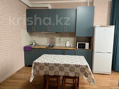 1-бөлмелі пәтер · 50 м² · 2/9 қабат, мкр Мамыр-3 — Шаляпина, бағасы: 250 000 ₸ в Алматы, Ауэзовский р-н