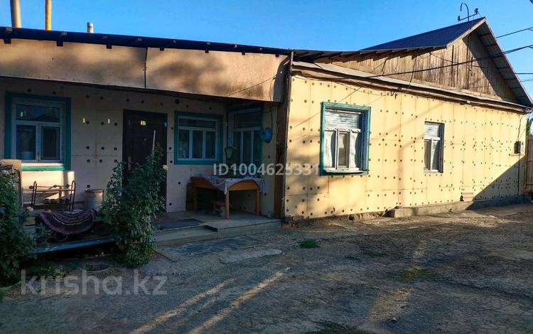 Отдельный дом · 6 комнат · 71 м² · 7 сот., Есенбайулы 15 — Максат базара за 10 млн 〒 в Шиели — фото 2