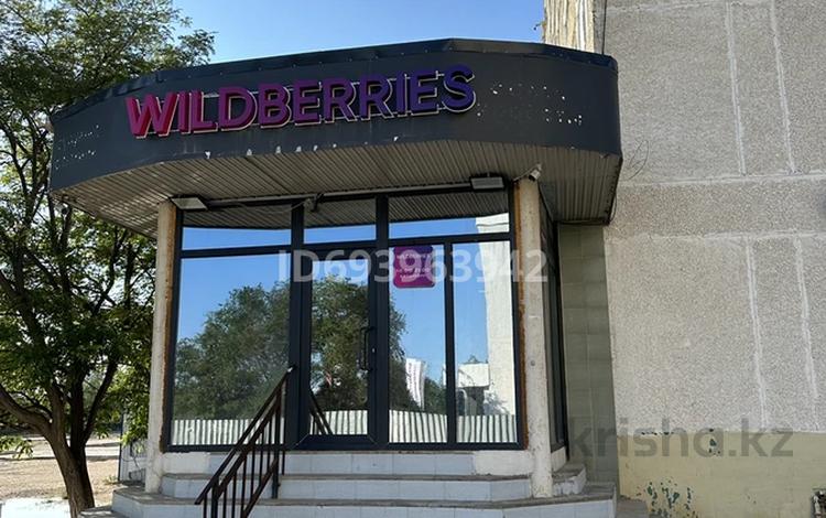 Магазины и бутики · 92.5 м² за 28.2 млн 〒 в Актау, 12-й мкр — фото 2