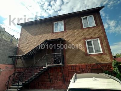 Отдельный дом · 4 комнаты · 174 м² · 2.3 сот., мкр Тау Самал, Оспанова 35 за 135 млн ₸ в Алматы, Медеуский р-н