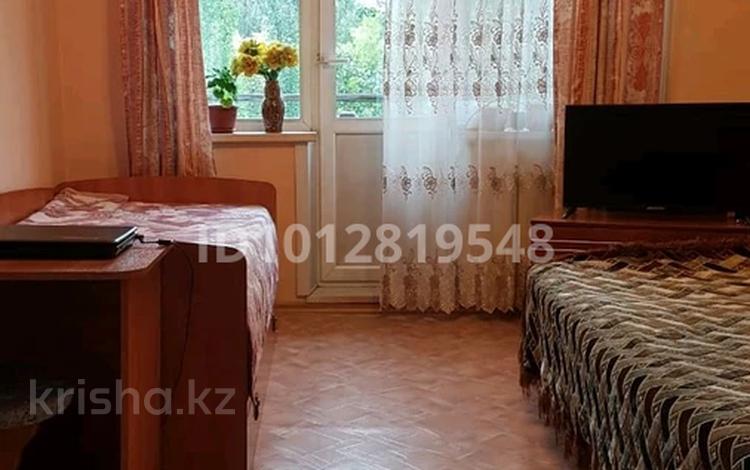 1-комнатная квартира · 31.7 м² · 2/5 этаж, 343 кв 7 — Район Радуги за 13 млн ₸ в Семее, Красный Кордон — фото 2