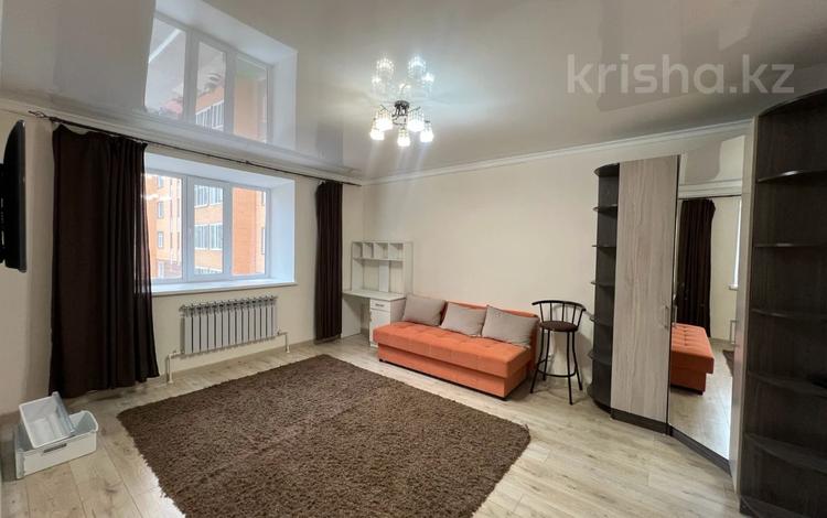 1-комнатная квартира · 38.1 м² · 3/10 этаж, мкр Юго-Восток, Карбышева 5/9 за 19.9 млн ₸ в Караганде, Казыбек би р-н — фото 2