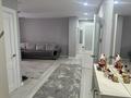 4-комнатная квартира · 110 м² · 2/5 этаж, Бактыгерей Кулманова 154 — Центр за 43 млн 〒 в Атырау — фото 4
