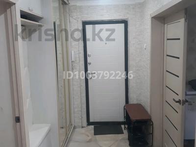 Пәтерлер в Карагандинской обл.: 3-бөлмелі пәтер · 65 м² · 4/5 қабат, мкр Юго-Восток, Штурманская 1/7 — Старый аэропорт, авторынок, бағасы: 200 000 〒 3-бөлмелі пәтер · 65 м² · 4/5 қабат, мкр Юго-Восток, Штурманская 1/7 — Старый аэропорт, авторынок, бағасы: 200 000 〒 в Караганде, Казыбек би р-н