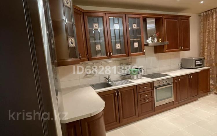 3-комнатная квартира · 125 м² · 7/14 этаж, Хусаинова 225 — Розыбакиева за 500 000 〒 в Алматы, Бостандыкский р-н — фото 4