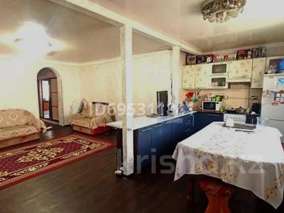 Часть дома · 3 комнаты · 87 м² · 6 сот., мкр Михайловка , Переулок Весенний 19/1 — Западная , переулок Весенний за 25 млн ₸ в Караганде, Казыбек би р-н