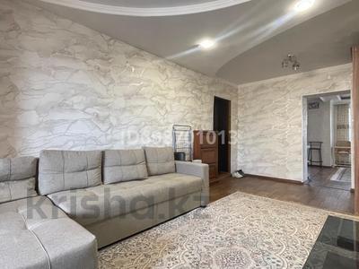 Продажа квартир в Карагандинской обл.: 5-комнатная квартира · 98.1 м² · 4/5 этаж, Ермекова 81 за 39 млн 〒 5-комнатная квартира · 98.1 м² · 4/5 этаж, Ермекова 81 за 39 млн 〒 в Караганде, Казыбек би р-н