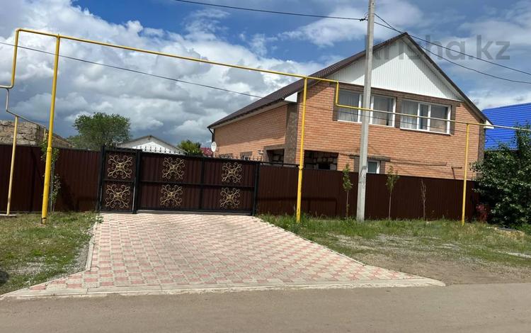 Жеке үй · 5 бөлме · 237.8 м² · 13 сот., Южный микрарайон 252, бағасы: 98 млн ₸ в Мичуринское — фото 2