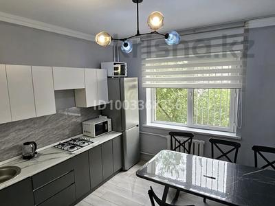 3-бөлмелі пәтер · 73.3 м² · 5/9 қабат, мкр Таугуль-2 6 — Навой-Рыскулбекова, бағасы: 400 000 ₸ в Алматы, Ауэзовский р-н