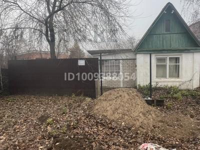 Отдельный дом · 1 комната · 24 м² · 7.5 сот., Кристалл — Телецентр за 8 млн 〒 в Уральске