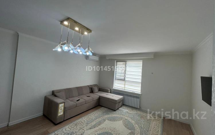 2-комнатная квартира · 60 м² · 8/12 этаж, Сырым батыра 99/3 за 220 000 ₸ в Шымкенте — фото 2