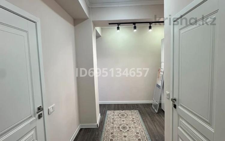 2-комнатная квартира · 54 м² · 10/12 этаж, Торайгырова 21/1 за 380 000 ₸ в Алматы, Бостандыкский р-н — фото 13