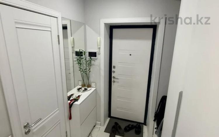 2-бөлмелі пәтер · 60 м² · 7/9 қабат, Ақсай-2 ш/а. 75, бағасы: 44.6 млн ₸ в Алматы, Ауэзовский р-н — фото 2